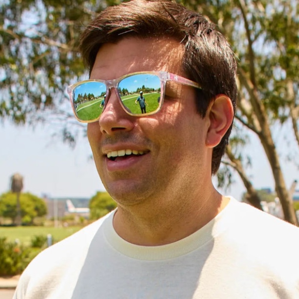 UNISEX SUNGLASSES